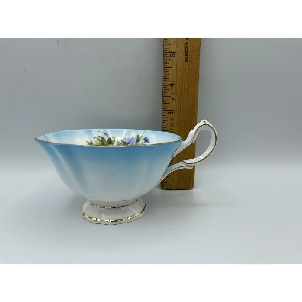 Vtg Queen Anne Cup Saucer Turquoise Blue‎ Floral Cabbage Rose Footed Gold Trim